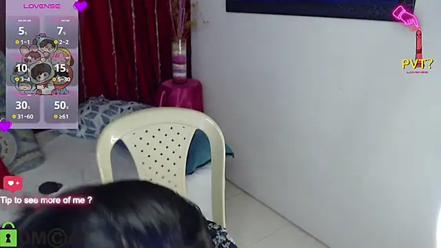 Snapshot of CassandraBaby_ chatting on 03.04.25 CassandraBaby online show from 03.04.25