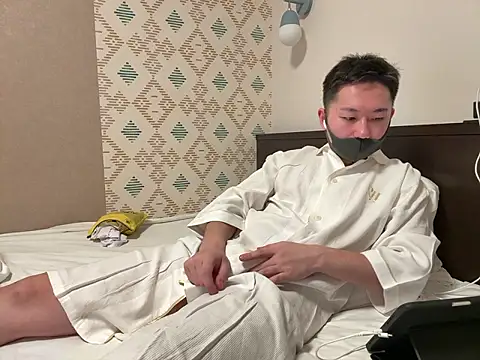 Snapshot of da_ichi chatting on 02.18.26 da ichi online show from 02.18.26