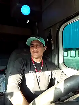 Snapshot of NewBe9D9 chatting on 02.26.25 NewBe9D9 online show from 02.26.25