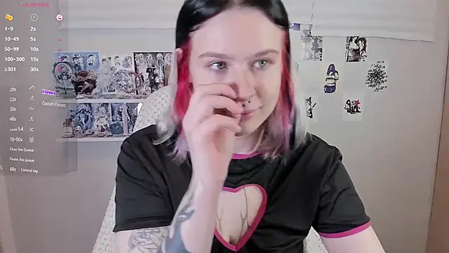 tender kiitty online show from 11.07.25