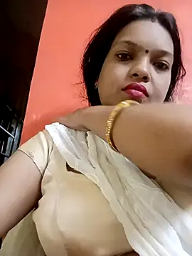 Snapshot of sunita-doll chatting on 09.23.25 sunita-doll online show from 09.23.25