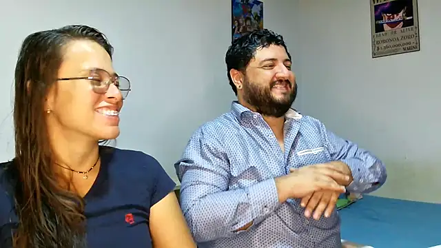 Snapshot of Paloma_Desire chatting on 12.19.24 Paloma Desire online show from 12.19.24