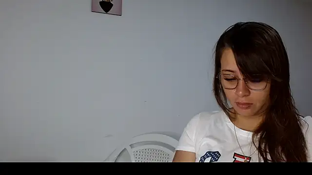 Paloma Desire online show from 11.13.25