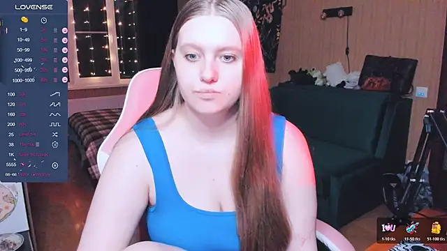 Alice Dreamgirl  online show from 11.30.25