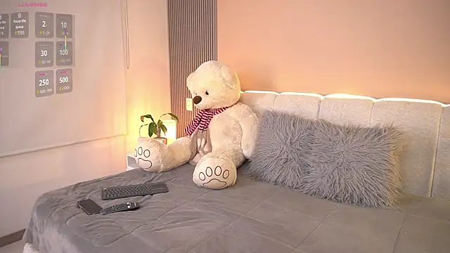Snapshot of johanafox_ chatting on 03.19.26 johanafox online show from 03.19.26