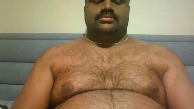 Snapshot of indianbearbot chatting on 12.18.24 indianbearbot online show from 12.18.24