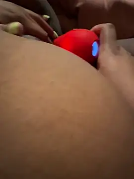 Snapshot of InterRacialFacial7296 chatting on 02.18.26 InterRacialFacial7296 online show from 02.18.26