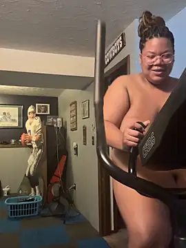 Snapshot of InterRacialFacial7296 chatting on 04.08.26 InterRacialFacial7296 online show from 04.08.26