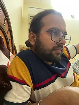 Arsh Loves Luv online show from 12.29.24