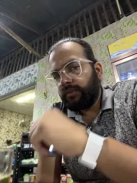 Arsh Loves Luv online show from 01.21.25