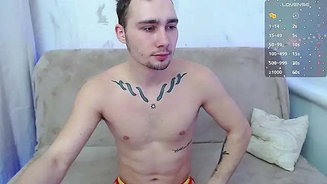 Snapshot of eesprit chatting on 01.30.25 eesprit online show from 01.30.25