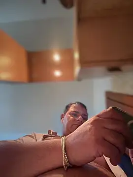 Snapshot of SecretlyDD chatting on 02.10.26 SecretlyDD online show from 02.10.26