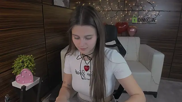 berry alma online show from 02.27.25