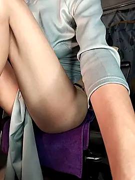 Lucy limon online show from 12.18.25