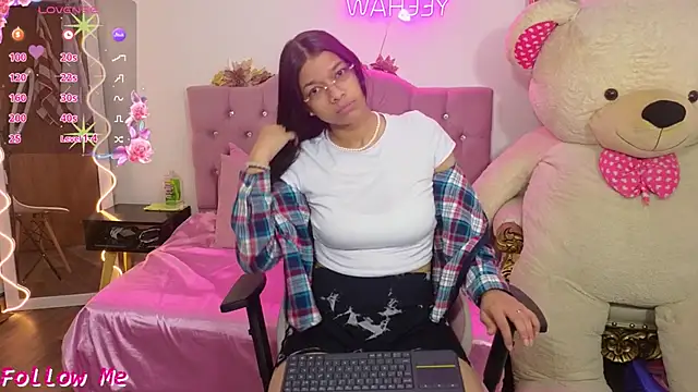 Emilly tay online show from 01.15.25