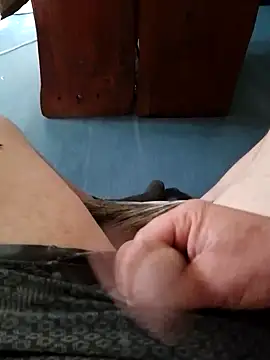 Snapshot of lekkerpeet chatting on 01.21.25 lekkerpeet online show from 01.21.25