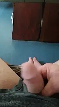 Snapshot of lekkerpeet chatting on 02.15.25 lekkerpeet online show from 02.15.25