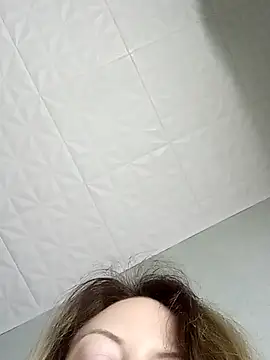 Snapshot of KattyLuuu chatting on 04.09.26 KattyLuuu online show from 04.09.26