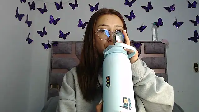 Anny Fox- online show from 02.17.26