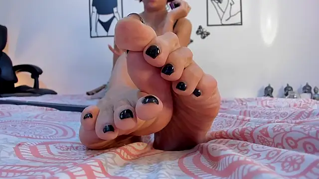 Snapshot of Keiny-Rave chatting on 03.08.25 Keiny-Rave online show from 03.08.25