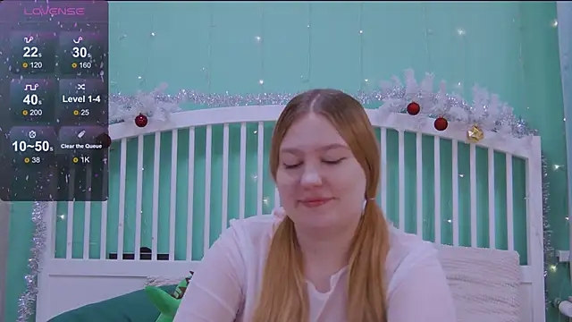 Snapshot of Ellie_Wellie chatting on 12.27.24 Ellie Wellie online show from 12.27.24