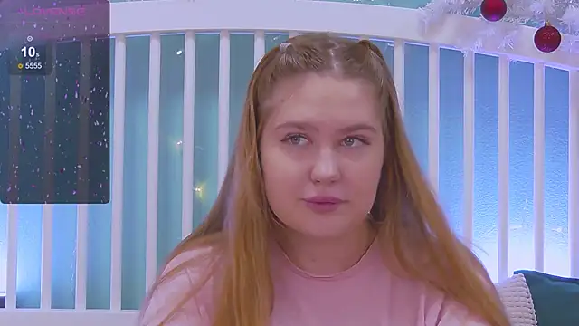 Snapshot of Ellie_Wellie chatting on 01.08.25 Ellie Wellie online show from 01.08.25