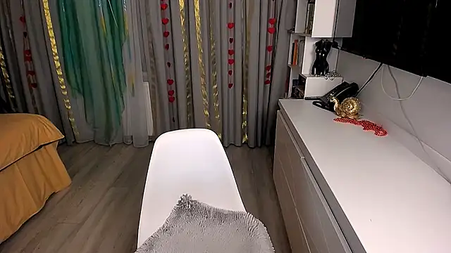 Fire-Fox-One online show from 03.21.26