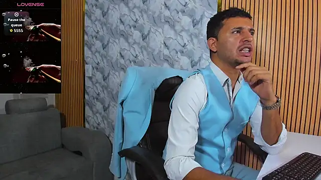 Hideintheoffice online show from 01.19.26