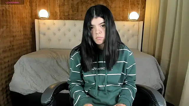 Maddy bennet online show from 03.19.25