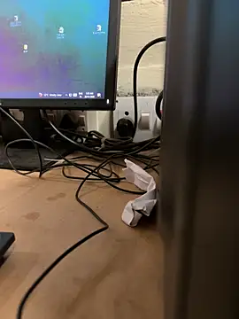 Snapshot of Hillz_king_98 chatting on 01.25.25 Hillz king 98 online show from 01.25.25