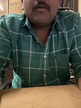 Snapshot of Hillz_king_98 chatting on 02.08.25 Hillz king 98 online show from 02.08.25