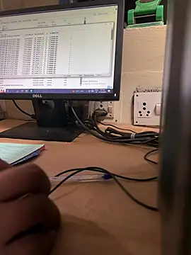 Snapshot of Hillz_king_98 chatting on 02.28.25 Hillz king 98 online show from 02.28.25