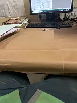 Snapshot of Hillz_king_98 chatting on 03.01.25 Hillz king 98 online show from 03.01.25