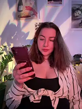 Snapshot of MayaMystic chatting on 02.20.26 MayaMystic online show from 02.20.26