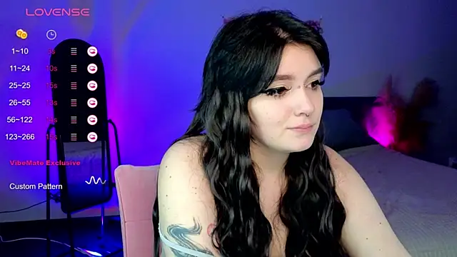 YumiYammy online show from 02.14.25