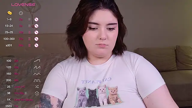 YumiYammy online show from 12.04.25