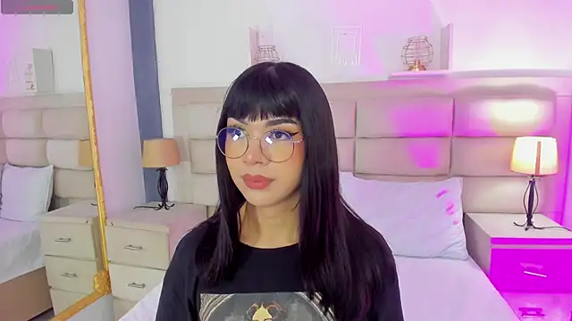 RoseCassie online show from 02.25.25