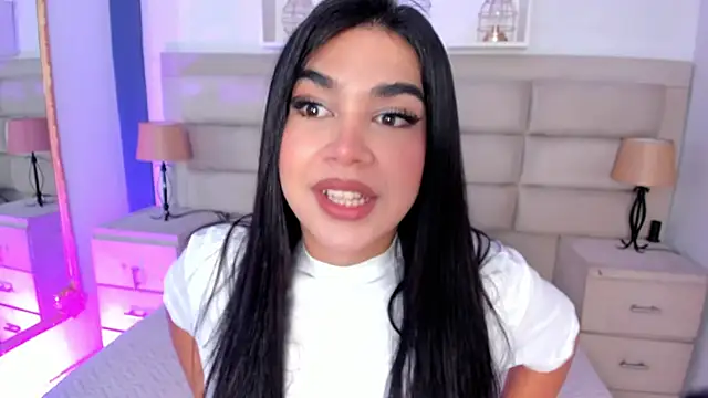 RoseCassie online show from 09.24.25