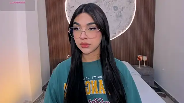 RoseCassie online show from 04.07.26