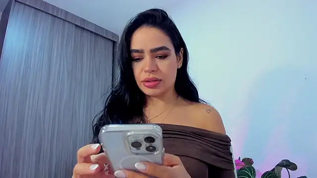 Sara Leblanc online show from 10.08.25