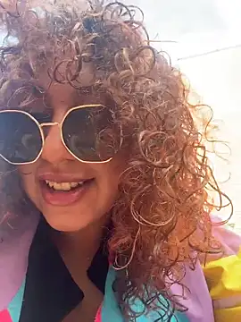 lauraltt online show from 11.10.25