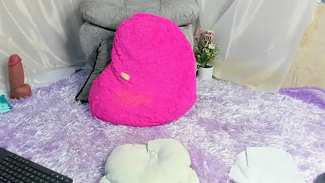 evaFiore online show from 12.20.25