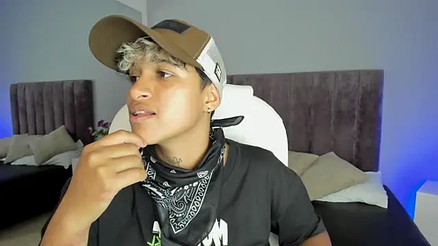 Dominick jones online show from 01.30.25