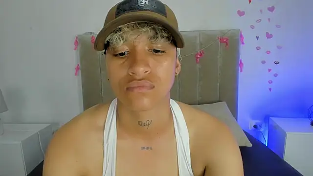 Dominick jones online show from 02.01.25