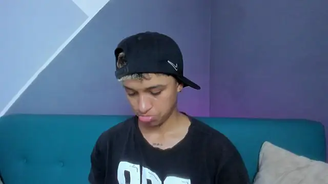 Dominick jones online show from 03.19.25