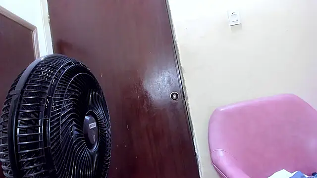 Mariana 16  online show from 02.01.25