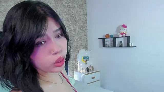 Lily Woodz online show from 11.24.25