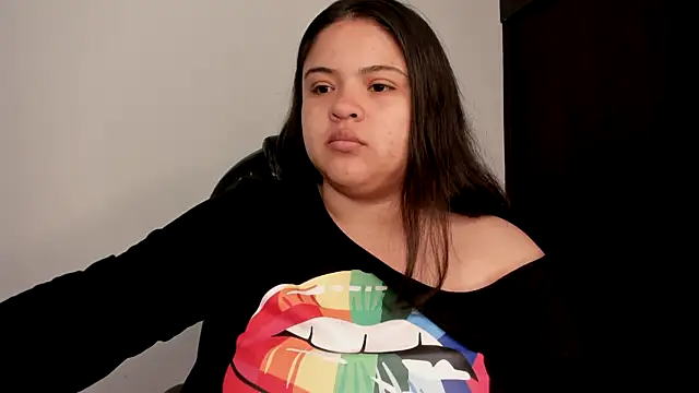 lizzie c online show from 10.08.25