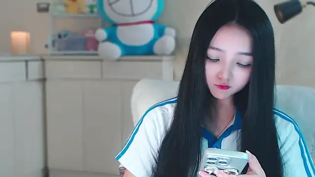 xiao-xiao-D online show from 01.04.25