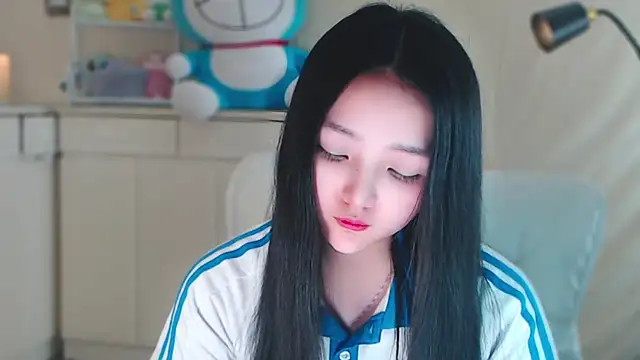 xiao-xiao-D online show from 01.05.25